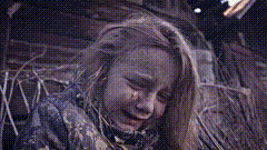 小女孩哭泣视频素材不哭不哭