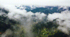 最美村庄我家住在一个深远的小山村，10年前车都开不进